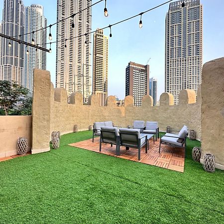 Durrani Homes - Unique Garden Apt At Souk Al Bahar Besides Dubai Mall & Burjkhalifa With Private Jaccuzi Eksteriør billede