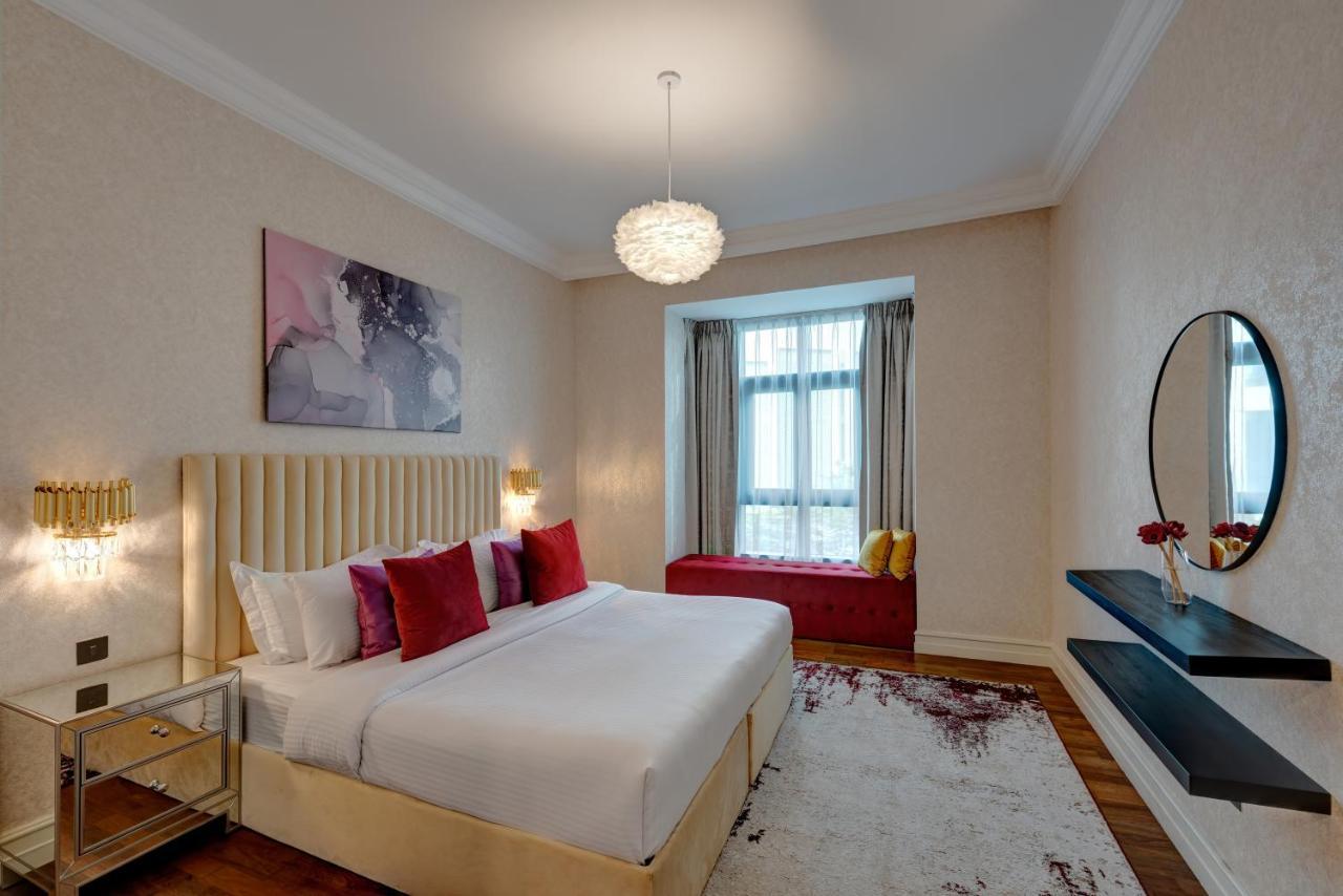 Durrani Homes - Unique Garden Apt At Souk Al Bahar Besides Dubai Mall & Burjkhalifa With Private Jaccuzi Eksteriør billede