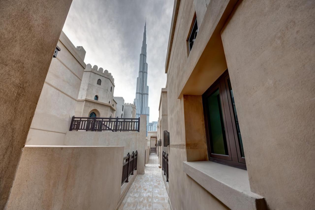 Durrani Homes - Unique Garden Apt At Souk Al Bahar Besides Dubai Mall & Burjkhalifa With Private Jaccuzi Eksteriør billede